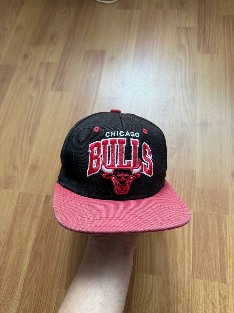 NBA Vintage Chicago Bulls Snapback Hat Cap Size ONE SIZE - 1 Thumbnail
