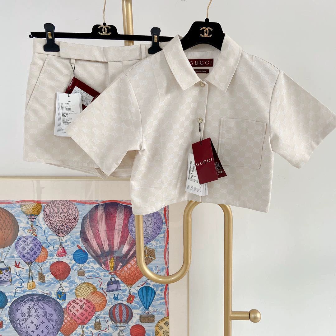 Gucci Gucci GG monogram top & shorts set 36/38 Size XS / US 0-2 / IT 36-38 - 1 Thumbnail