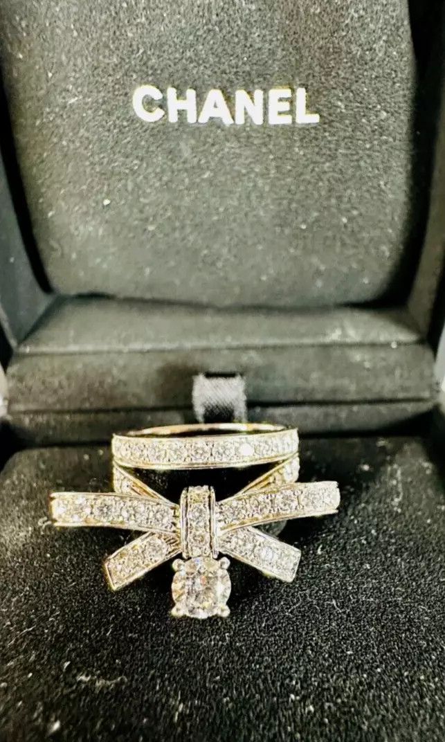 Chanel Chanel 18k Wht Gold 1.05 ct Diamond Ruban Ring, GIA, Sz 5.25 Size ONE SIZE - 1 Thumbnail