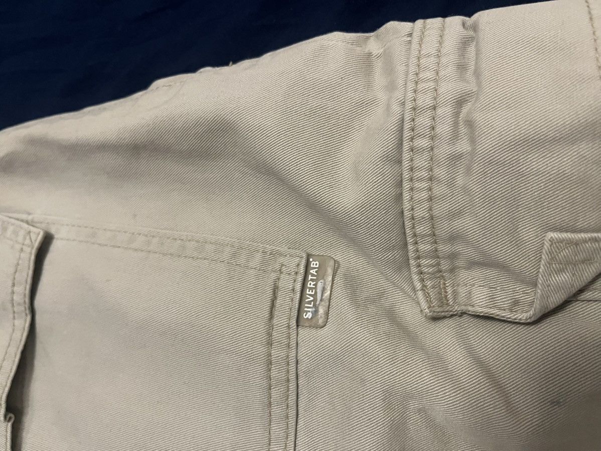 Levi's × Levi's Vintage Clothing Levi’s Silver Tab Cargo Shorts Size US 34 / EU 50 - 4 Thumbnail