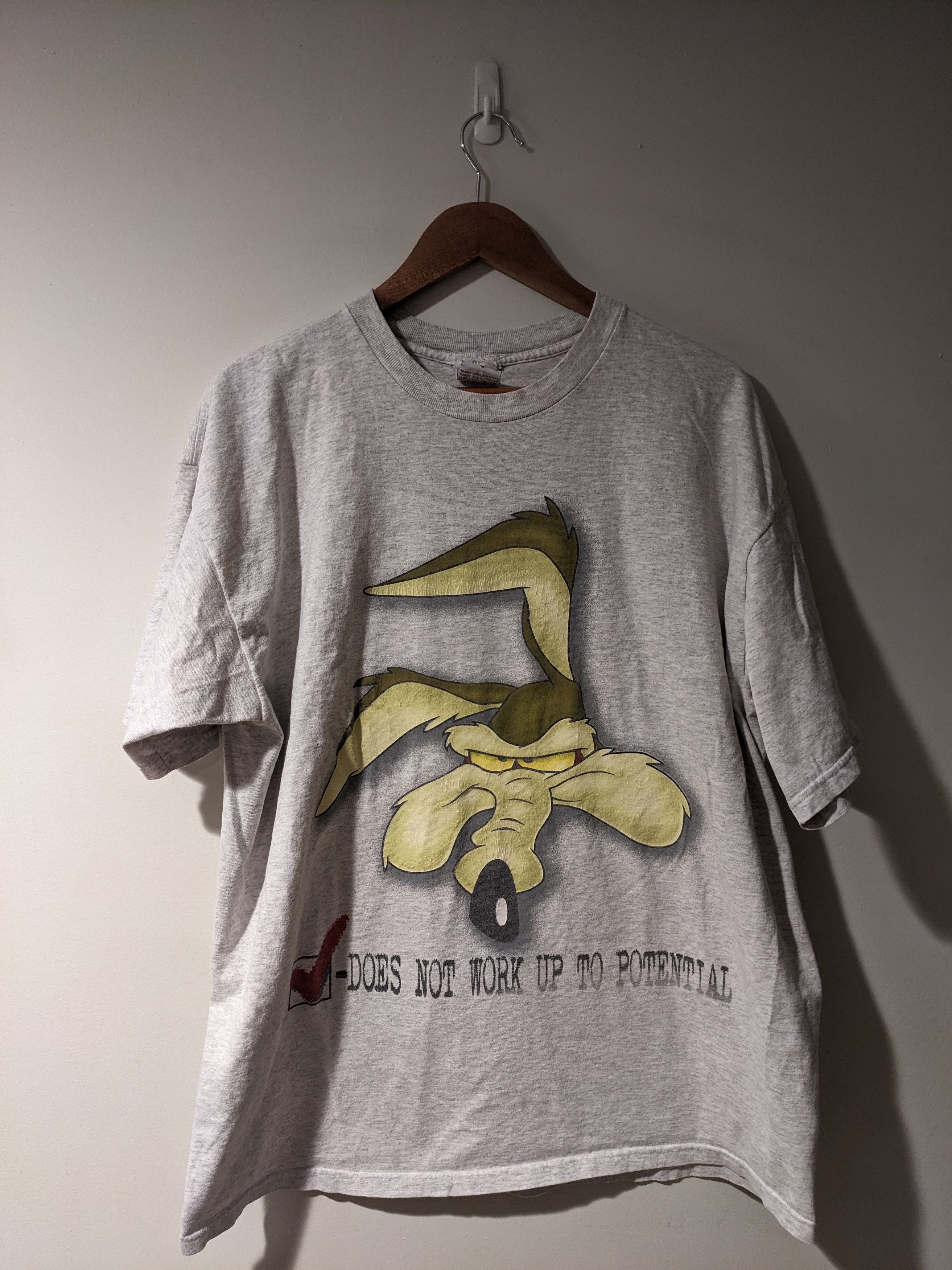 Cartoon Network × Vintage Vintage 1997 Wild E. Coyote Looney Tunes Cartoon T-Shirt Size US XL / EU 56 / 4 - 1 Thumbnail