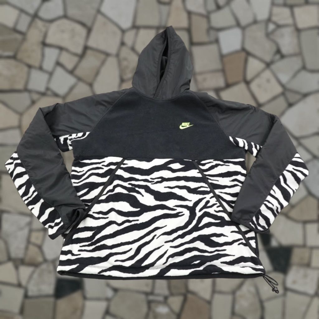 Nike Nike Hoodie Mens Medium Black Pullover Sportswear Zebra Fleece Hybrid Sweater Size US M / EU 48-50 / 2 - 1 Thumbnail