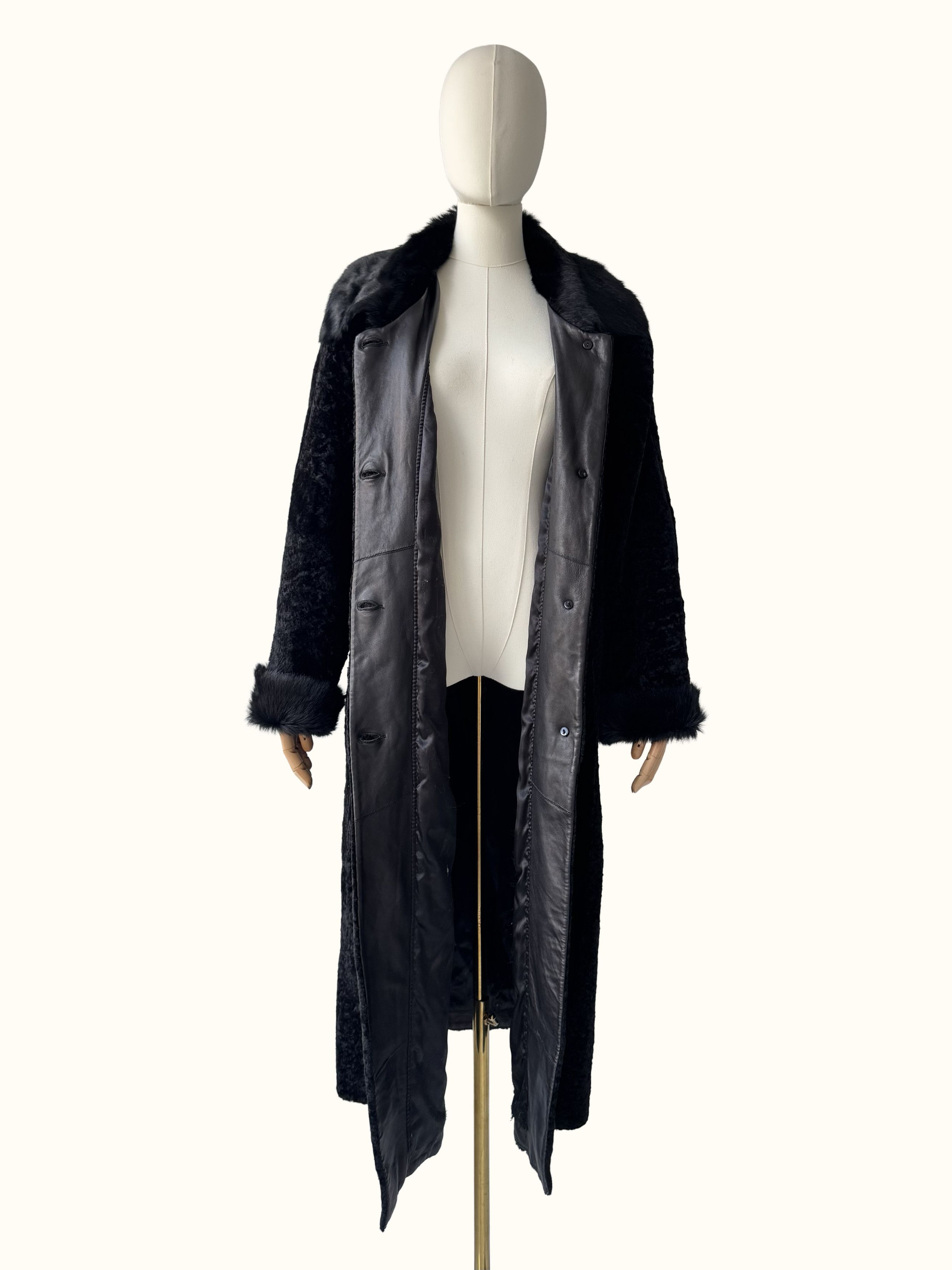 Vintage Vintage Real Lambskin Coat (B550) Size L / US 10 / IT 46 - 3 Thumbnail