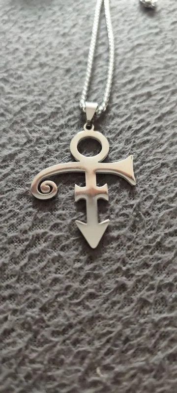 Jewelry Memorial Symbol Love Logo Pendant Necklace Emblem Talisman Size ONE SIZE - 1 Thumbnail