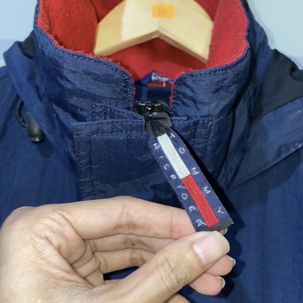 Tommy Hilfiger × Vintage Tommy Hilfiger Men's Navy Parka Hood Jackets Size US M / EU 48-50 / 2 - 8 Thumbnail