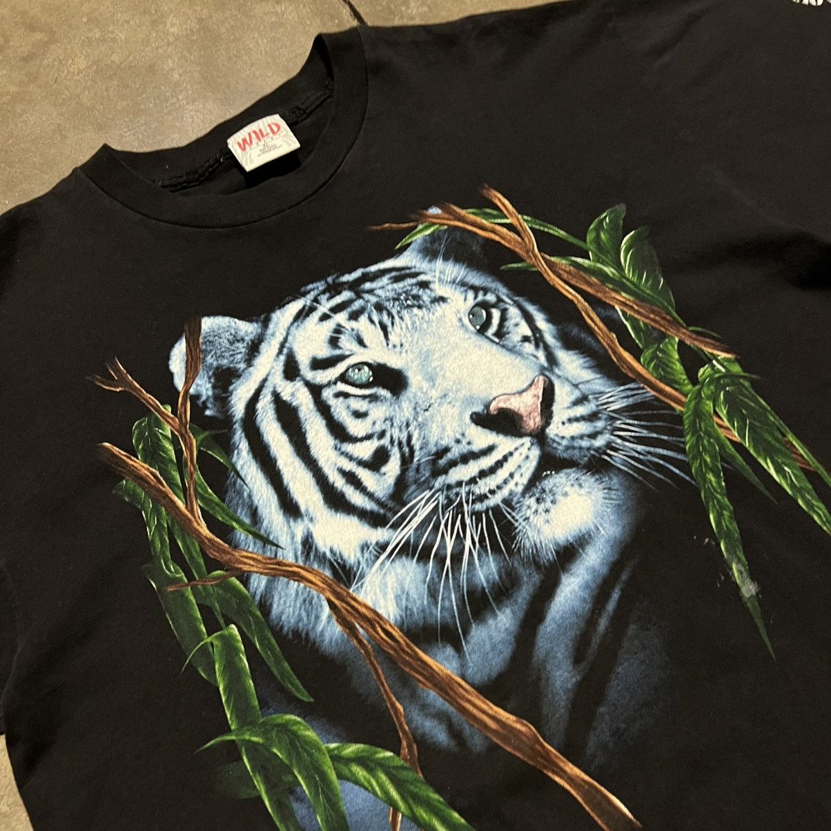 Vintage Vintage 90s White Tiger Wildlife Graphic Tee Nature Wild USA Size US XL / EU 56 / 4 - 4 Thumbnail
