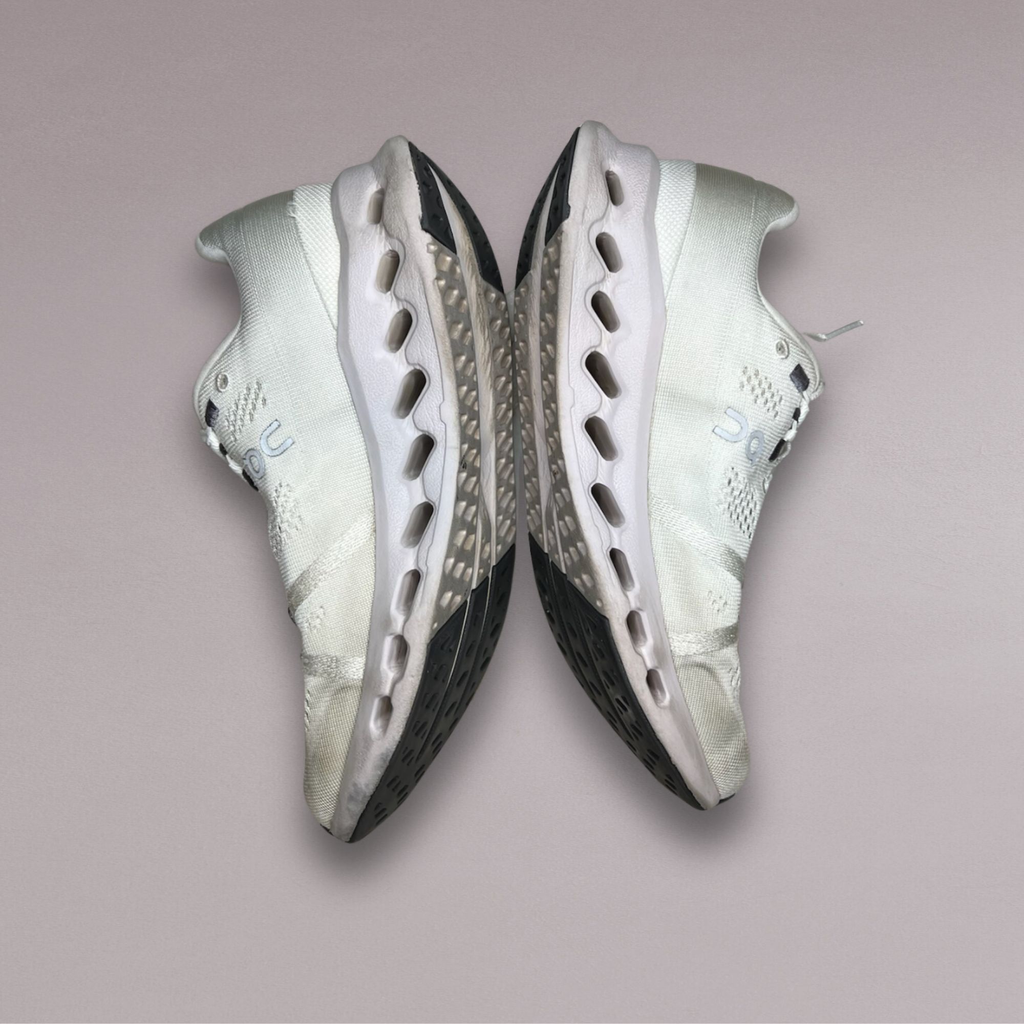 On On Cloudsurfer Womens Running Shoes Size 7.5 White Lightweig Size US 7.5 / IT 37.5 - 6 Thumbnail