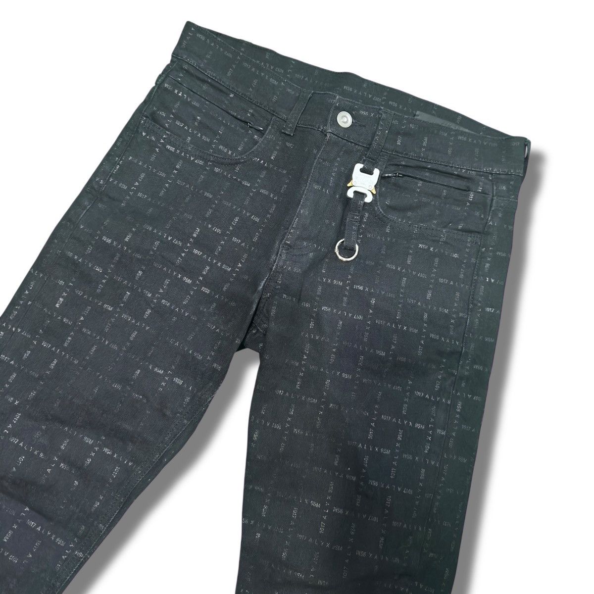 1017 ALYX 9SM 1017 ALYX 9SM Buckle Monogram Logo Pants Size US 28 / EU 44 - 4 Thumbnail