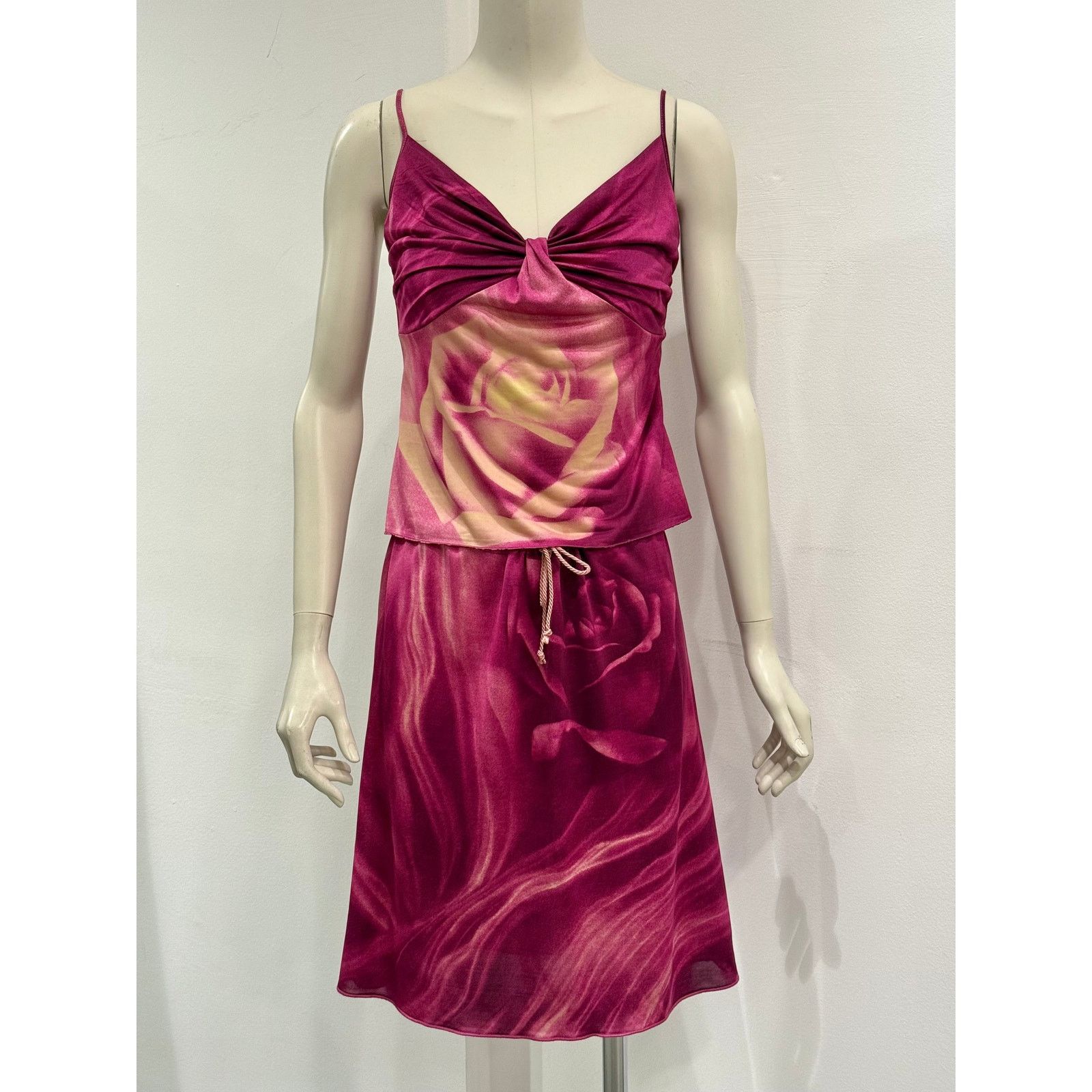 Roberto Cavalli 2000s Roberto Cavalli rose set top & skirt Size M / US 6-8 / IT 42-44 - 1 Thumbnail