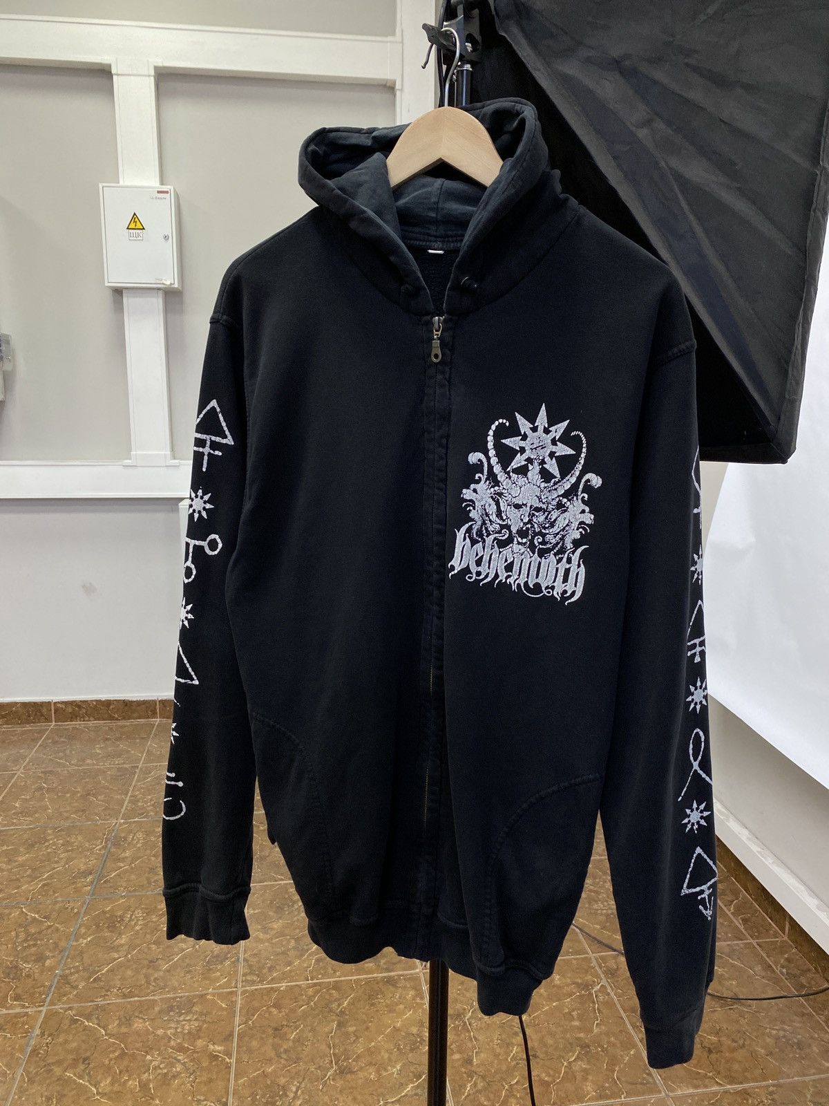 Band Tees Vintage Behemoth In Nomen Eius Baphomet Rock Hoodie Rare Y2K Size US L / EU 52-54 / 3 - 2 Thumbnail