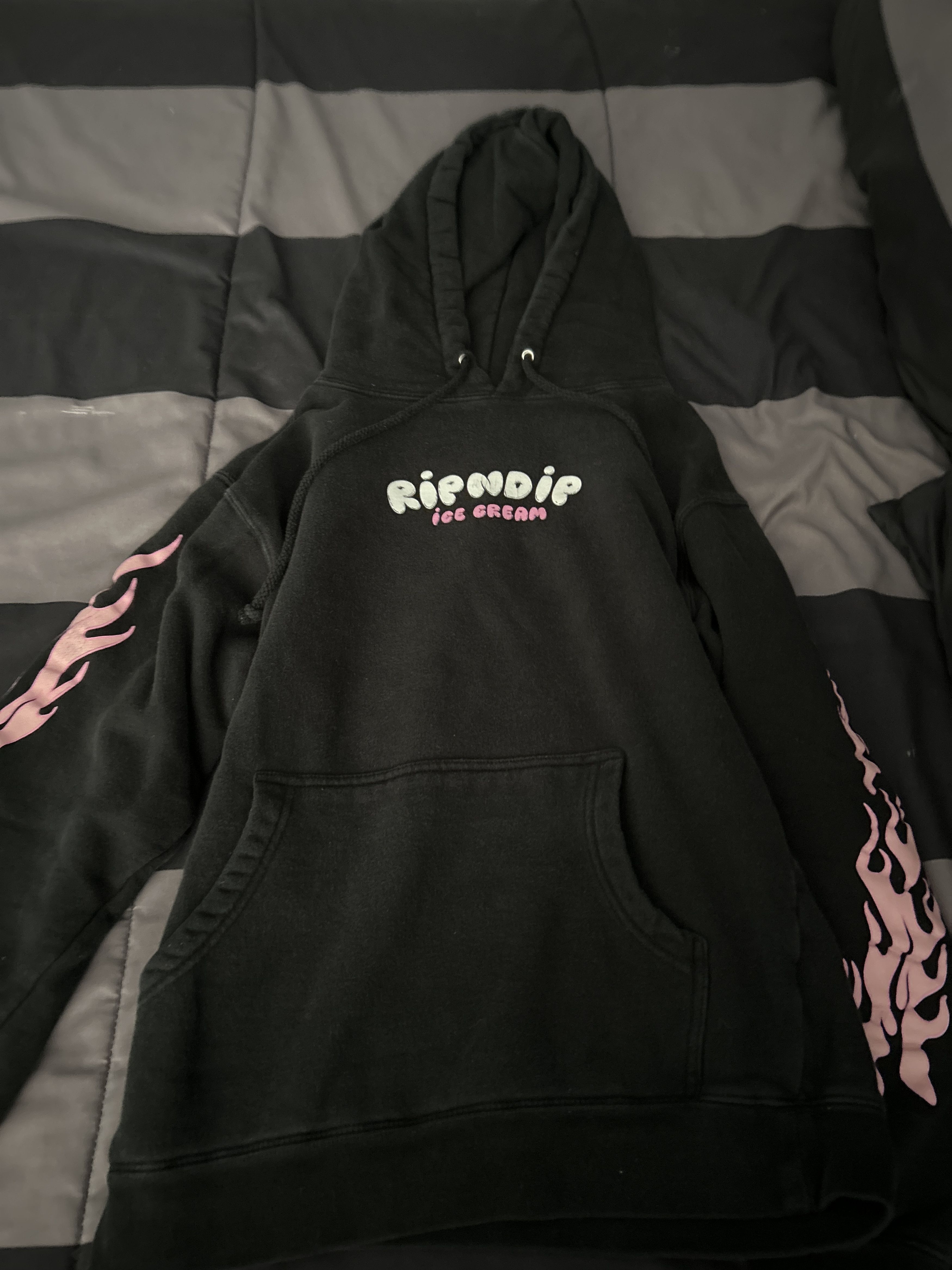 RIPNDIP Rip N Dip Pop Up Ice Cream Hoodie (2018) Size US S / EU 44-46 / 1 - 1 Preview