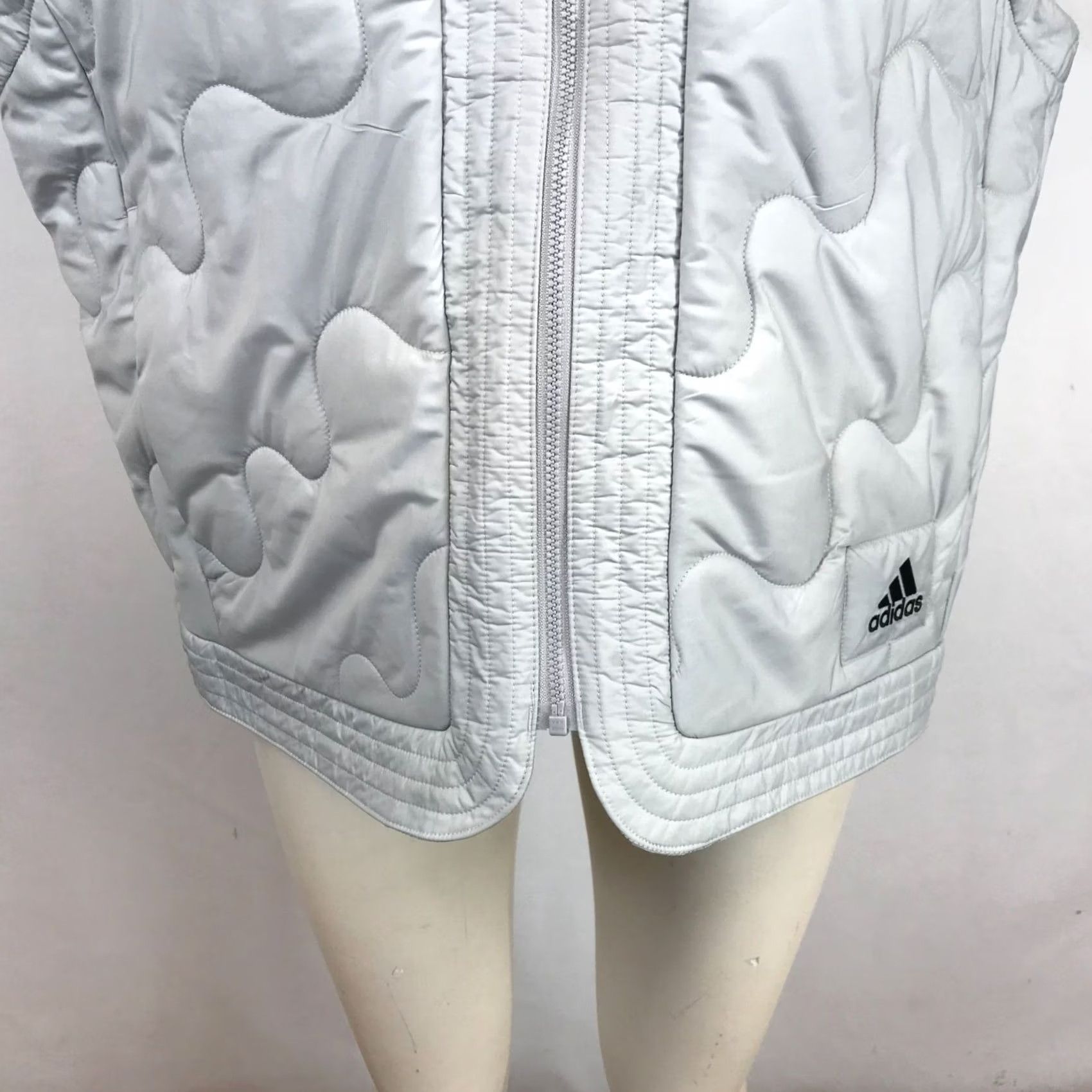 Adidas ADIDAS MENS MEDIUM GRAY FULL ZIP QUILTED VEST JACKET Size US M / EU 48-50 / 2 - 3 Thumbnail