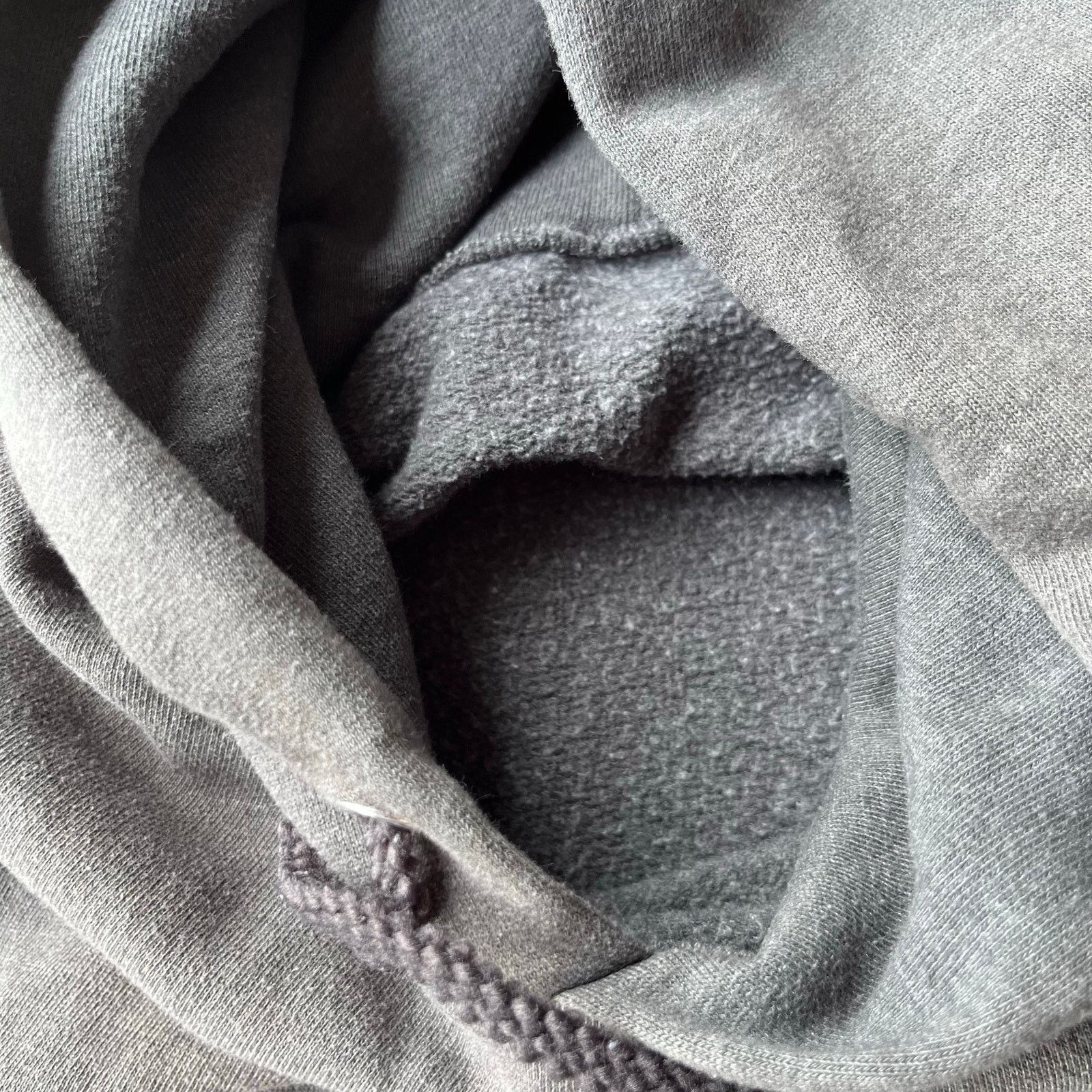 Vintage VINTAGE CHAINSTITCHED GRAY HOODIE SMALL FADED Size US S / EU 44-46 / 1 - 5 Thumbnail