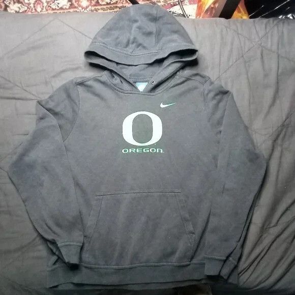 NCAA × Nike × Vintage Vintage Nike Small Swoosh Oregon Ducks Hoodie Sweatshirt Size US XL / EU 56 / 4 - 2 Thumbnail
