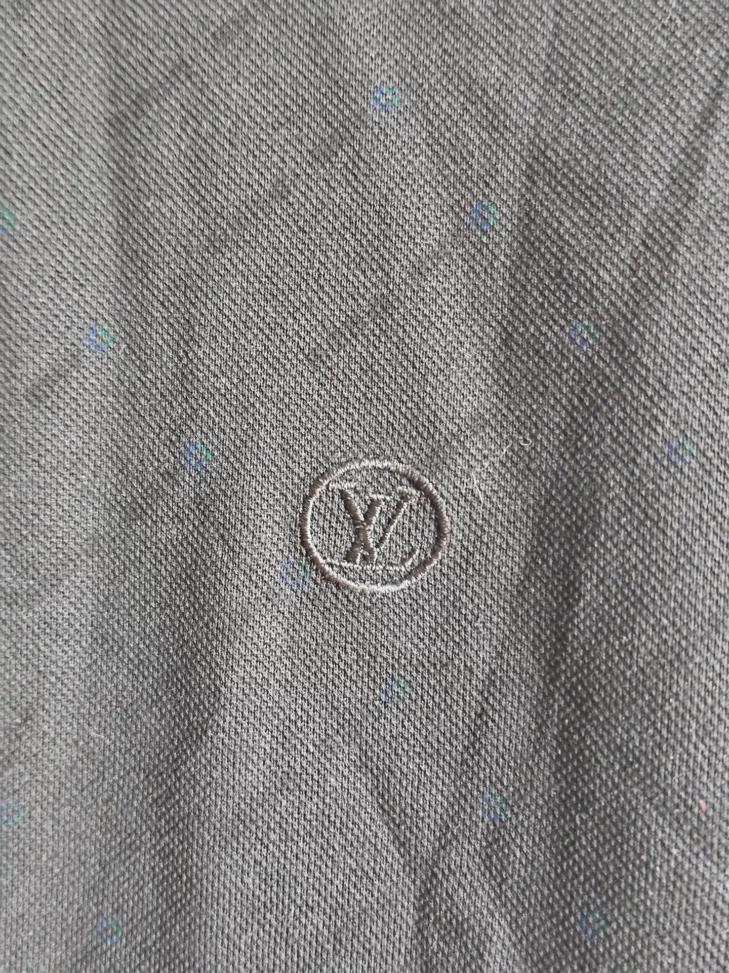 Louis Vuitton louis vuitton black short sleeve polo shirt Size US M / EU 48-50 / 2 - 2 Thumbnail