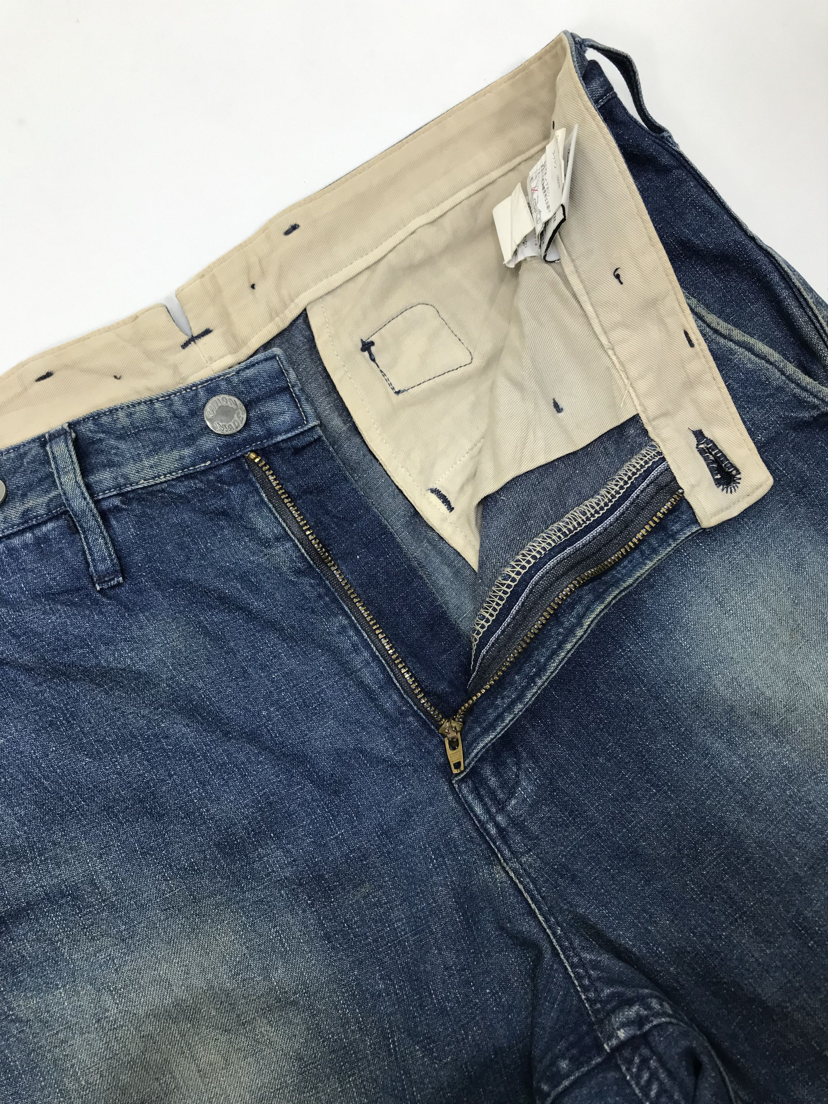 Big John Vintage Big John Buckle Back Distressed Jeans Size US 32 / EU 48 - 9 Thumbnail