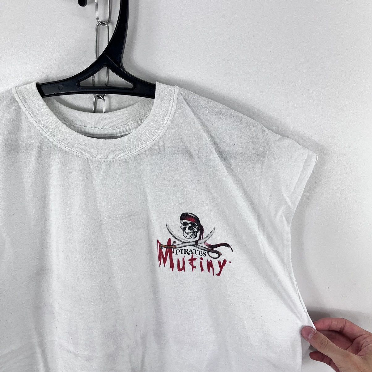 GOREWEAR × Gildan × Vintage Tank Top Sleeveless Pirates Mutiny White Back Big Logo Sz XL Size US XL / EU 56 / 4 - 4 Thumbnail