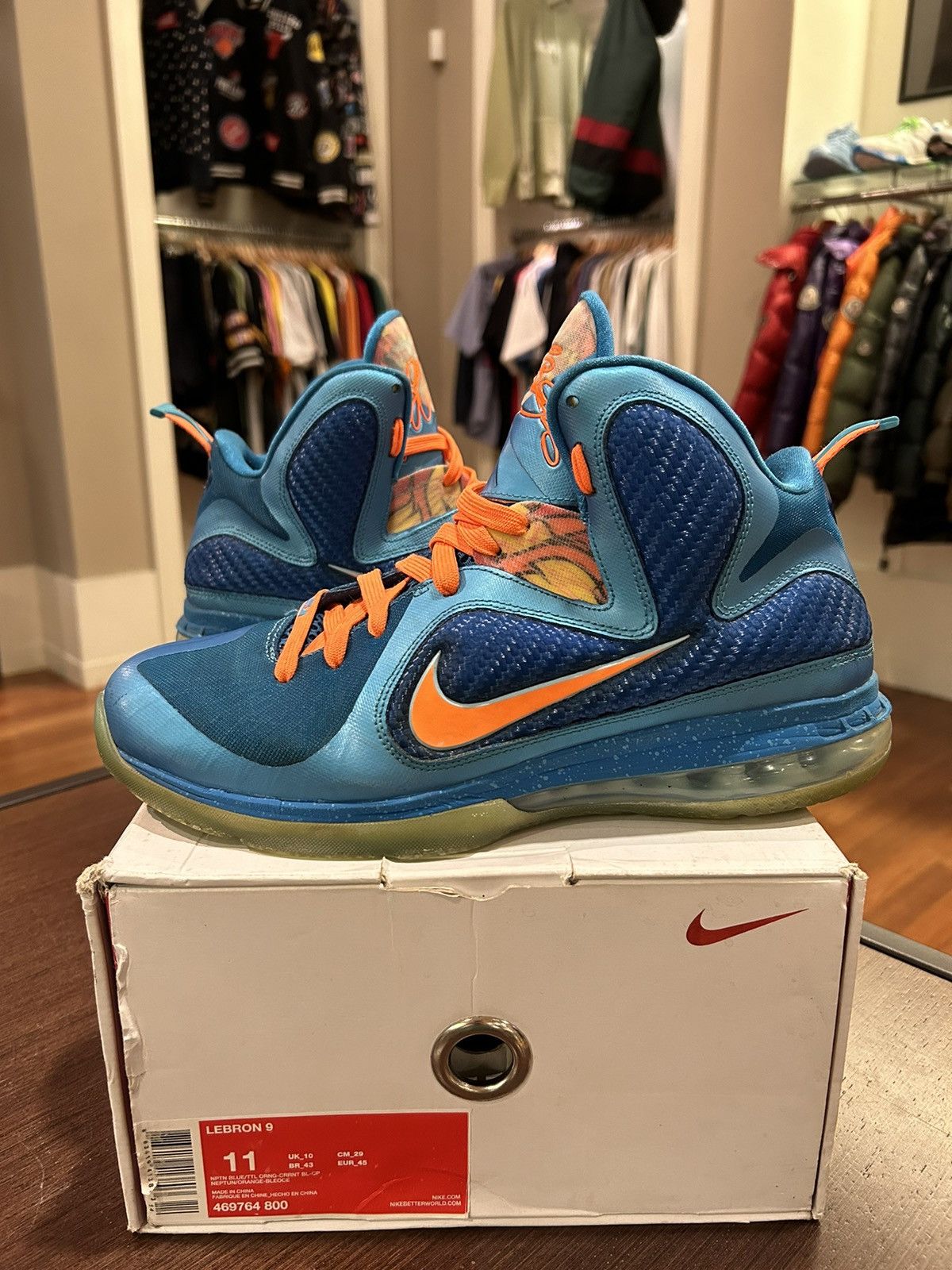 Nike Nike LeBron 9 China (YOTD) Size US 11 / EU 44 - 1 Thumbnail