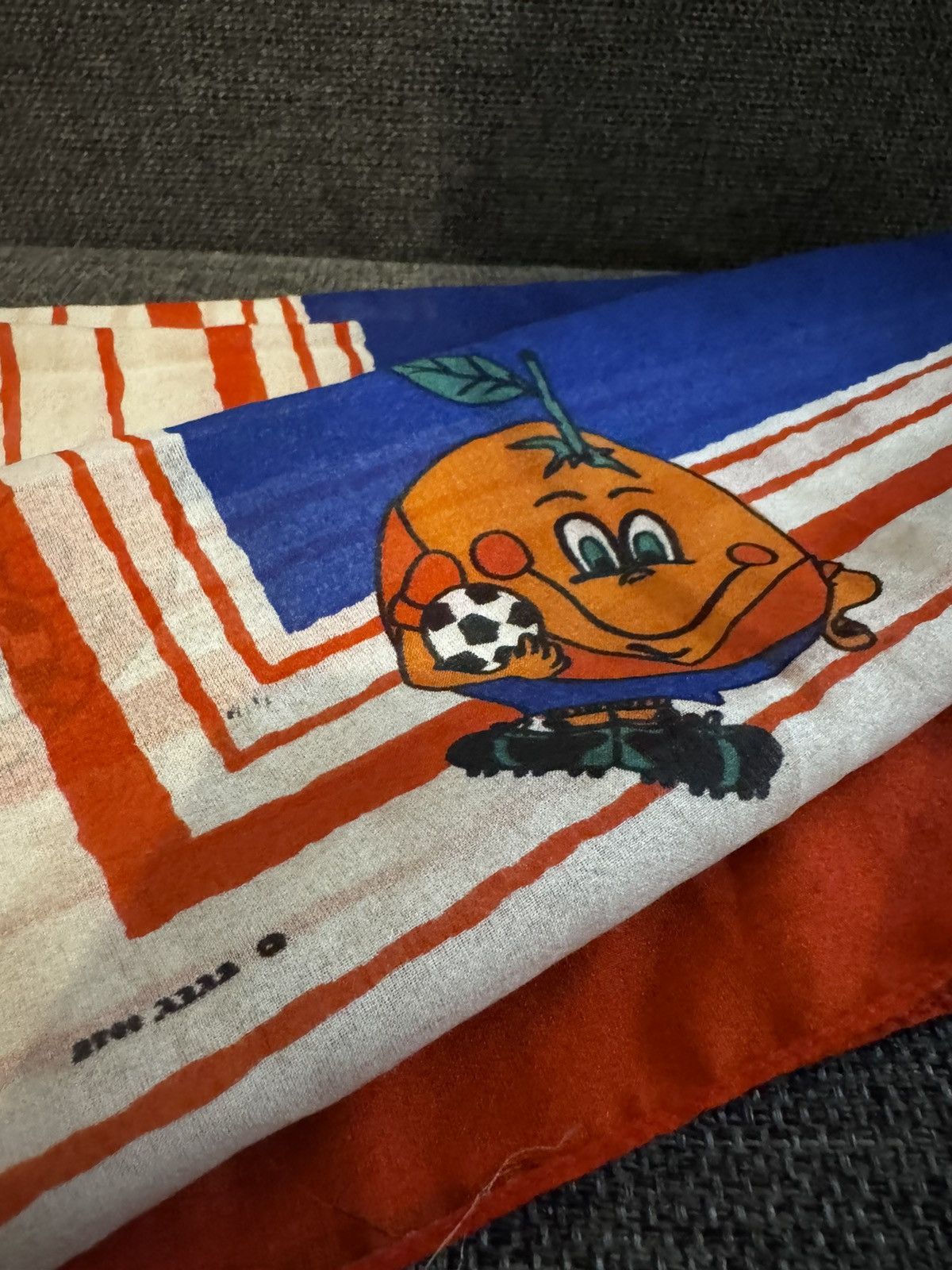 Vintage Vintage naranjito Mexico World Cup Scarf Size ONE SIZE - 2 Thumbnail