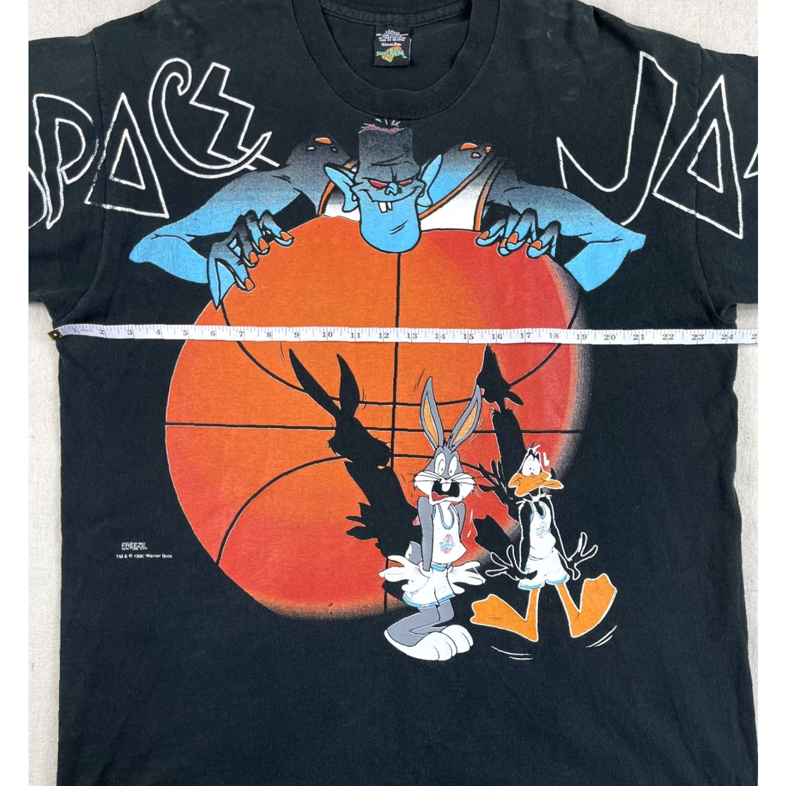 Vintage VINTAGE Warner Bros. Space Jam T-Shirt XL Black Bugs Bunny Movie Promo 1996 Mens Size US XL / EU 56 / 4 - 6 Thumbnail