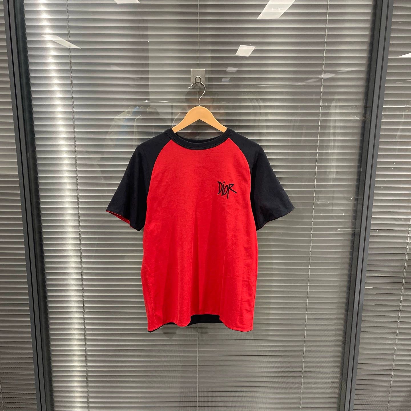 Dior Dior double-sided colorblocked T-shirt XS black/red Size XS / US 0-2 / IT 36-38 - 3 Thumbnail