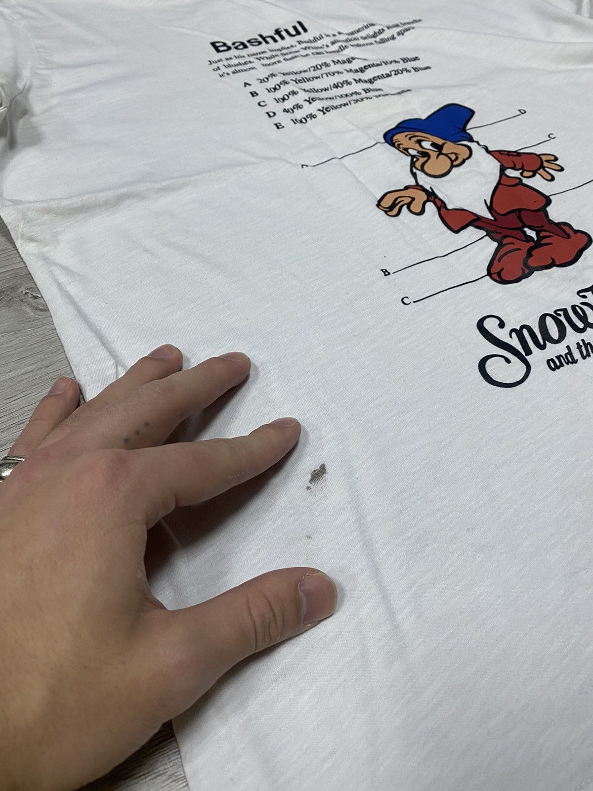 Undercover Undercover x Uniqlo Snow White By Disney Size US M / EU 48-50 / 2 - 8 Thumbnail