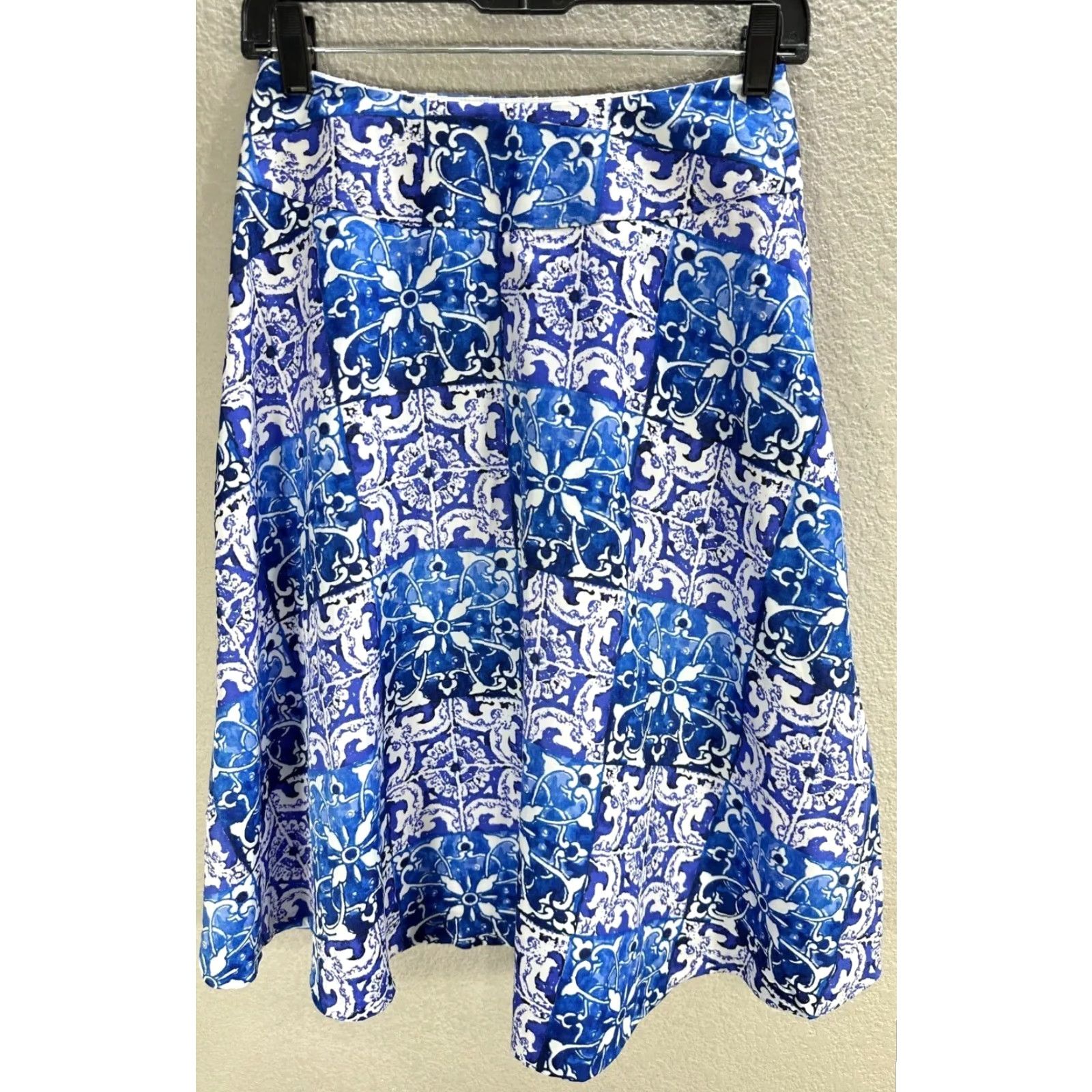 Vintage The Limited Blue White Mosaic Flare Midi Skirt Lined Flowy Casual Party Sz 0 Size 25" / US 0 / IT 36 - 4 Thumbnail