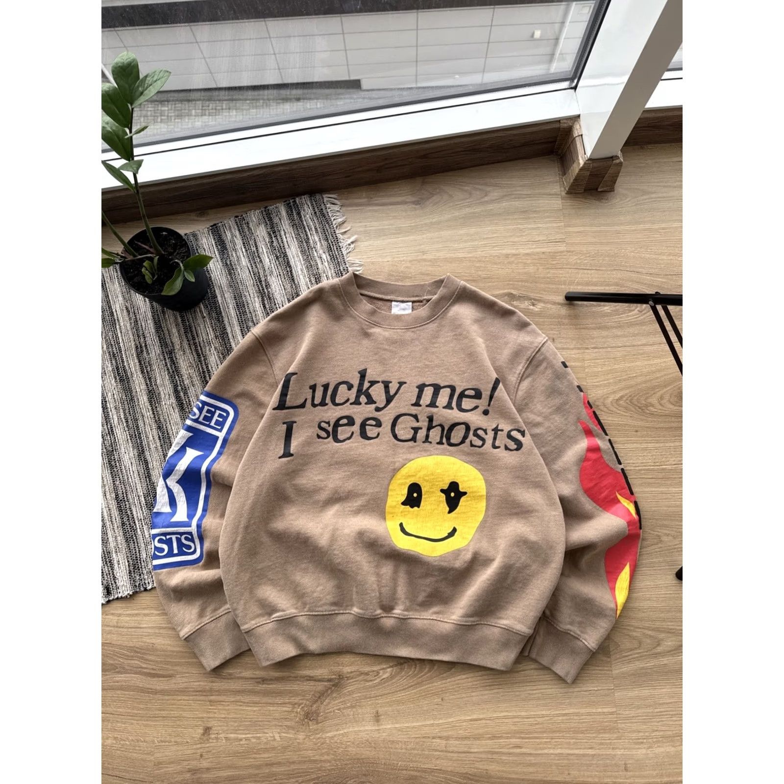 Vintage VINTAGE Lucky Me I See Ghosts Sweatshirt Kanye West Kid Cudi Men M Beige Logo Crew Neck Pullover 90s Hip Hop Streetwear Size US M / EU 48-50 / 2 - 2 Thumbnail