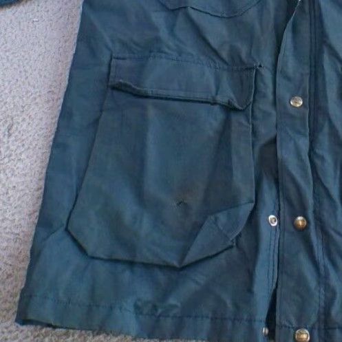 Vintage Woolrich Jacket Men L Blue Full Zip Hooded Pockets Logo Made in USA Size US L / EU 52-54 / 3 - 7 Thumbnail