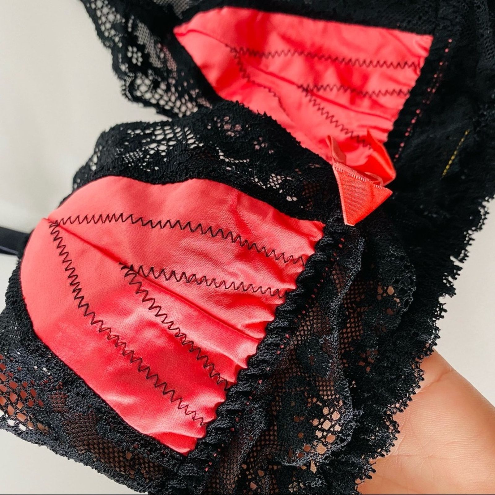 Dolls Kill NEW LOVE HAUS Black Lace Neon Pink Satin Triangle Bra Top Size ONE SIZE - 2 Thumbnail