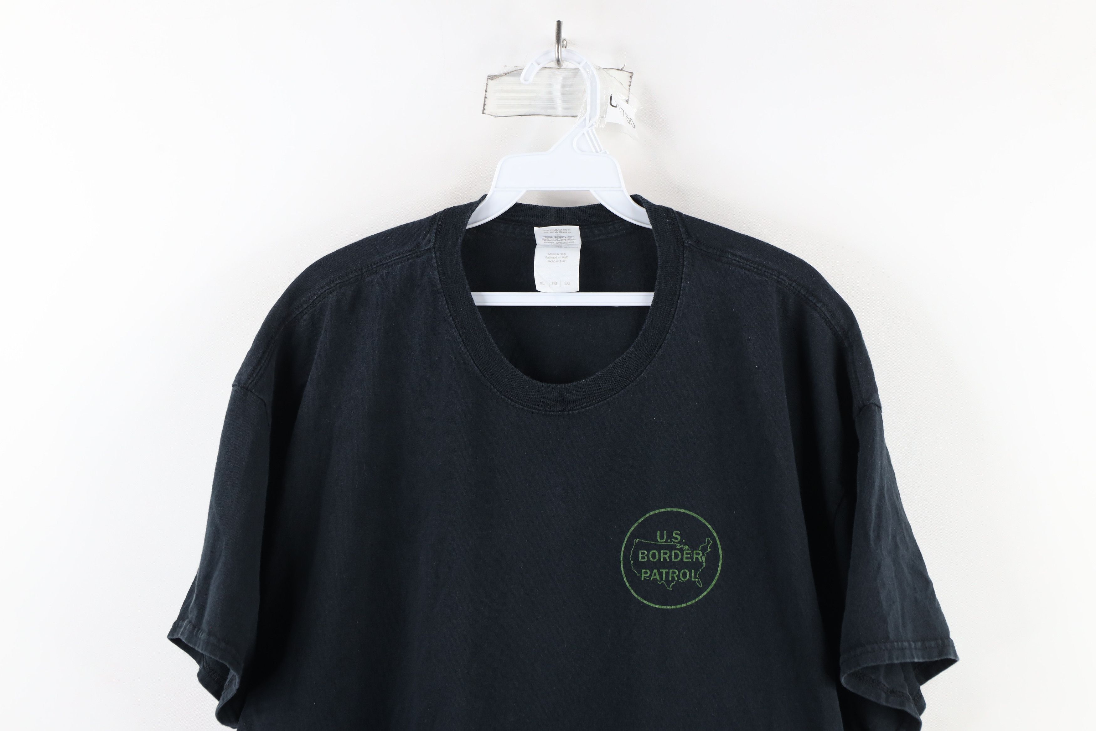 Vintage Vintage Out US Border Patrol Short Sleeve T-Shirt Black Size US XL / EU 56 / 4 - 2 Thumbnail