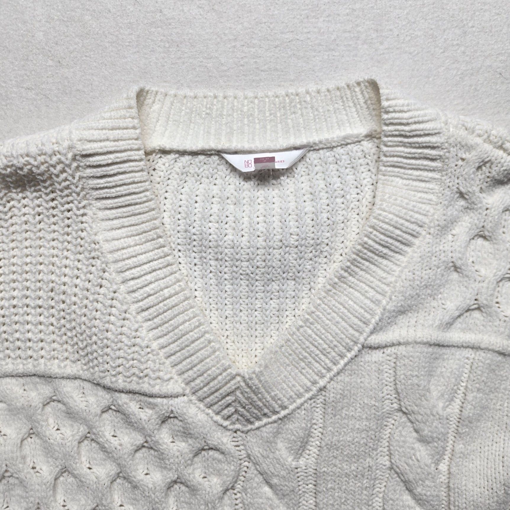 Vintage No Boundaries Sweater Shirt Women S Small White Knit Crew Neck Long Sleeve Pullover Winter Fall United States Women's Clothing Size S / US 4 / IT 40 - 2 Thumbnail