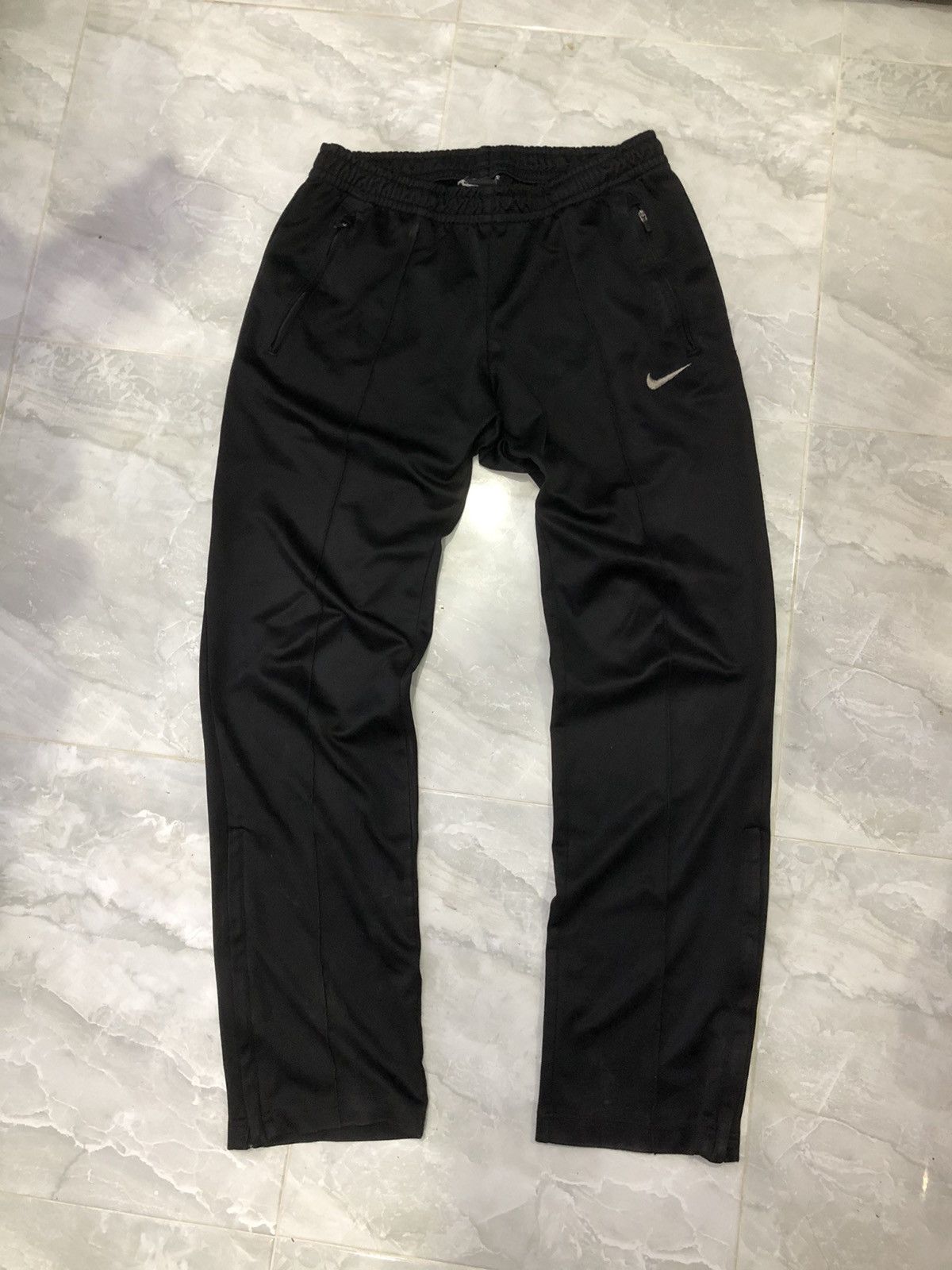 Nike Vintage Nike Track Pants Korea Made W28–32 L39 Size US 30 / EU 46 - 1 Thumbnail