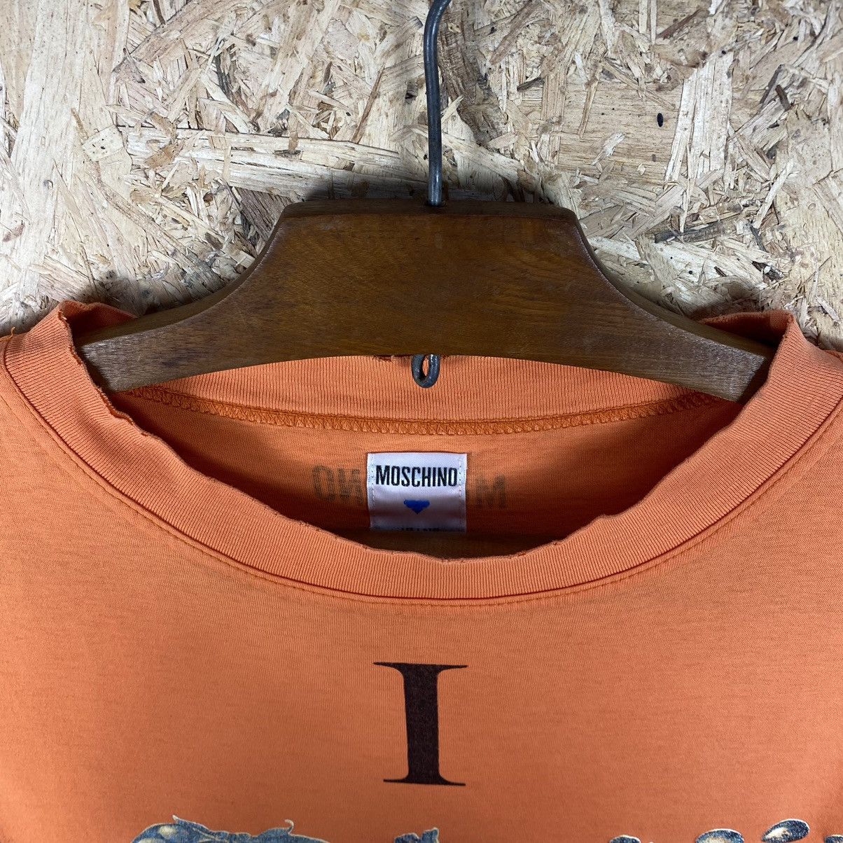 Moschino MOSCHINO I LOVE VEGETABLE LOVE ME DISTRESSED T SHIRT Size US M / EU 48-50 / 2 - 5 Thumbnail