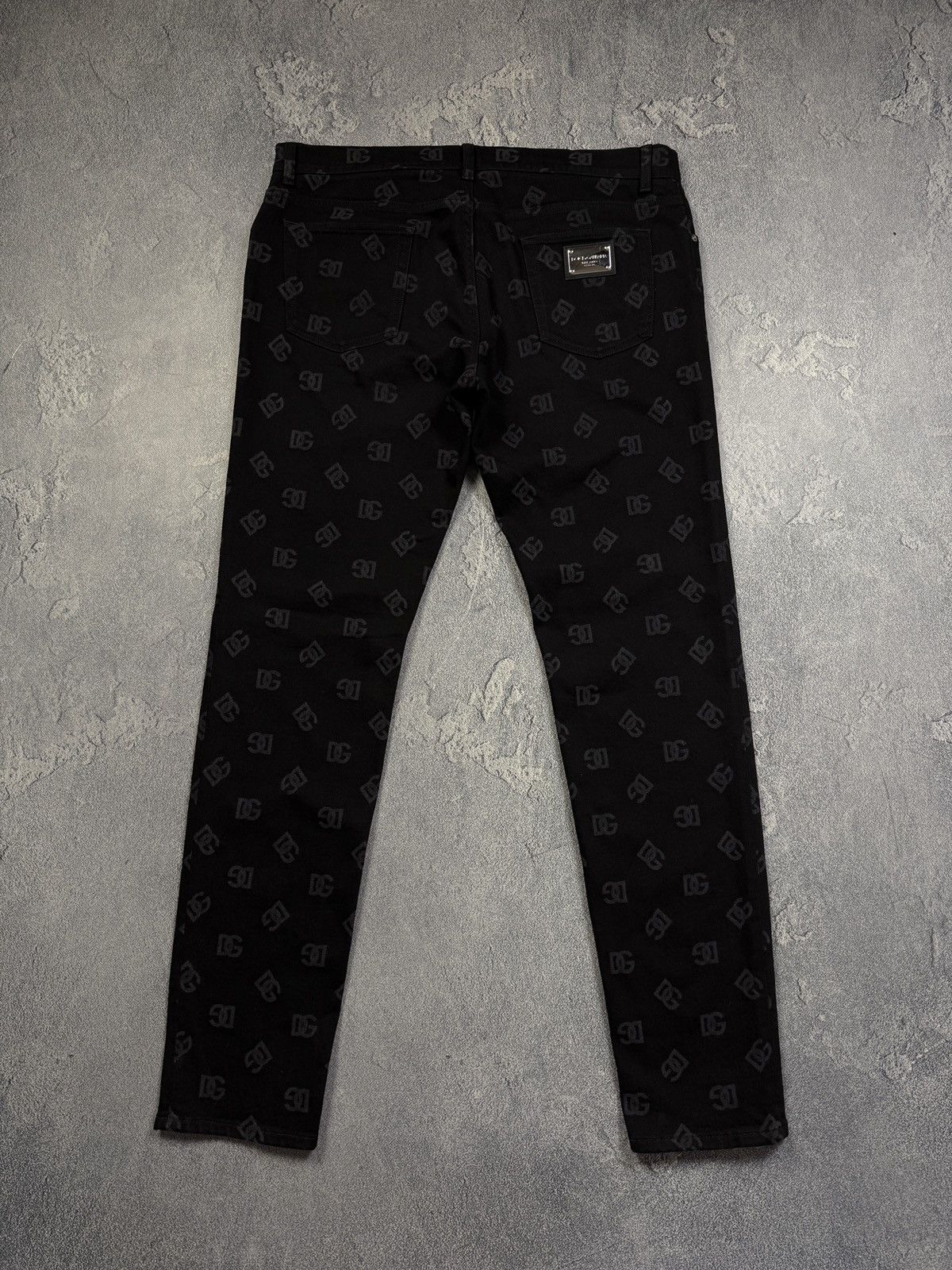 Dolce & Gabbana Monogram Dolce & Gabanna Arhive Luxury Jeans Size US 42 / EU 58 - 1 Thumbnail