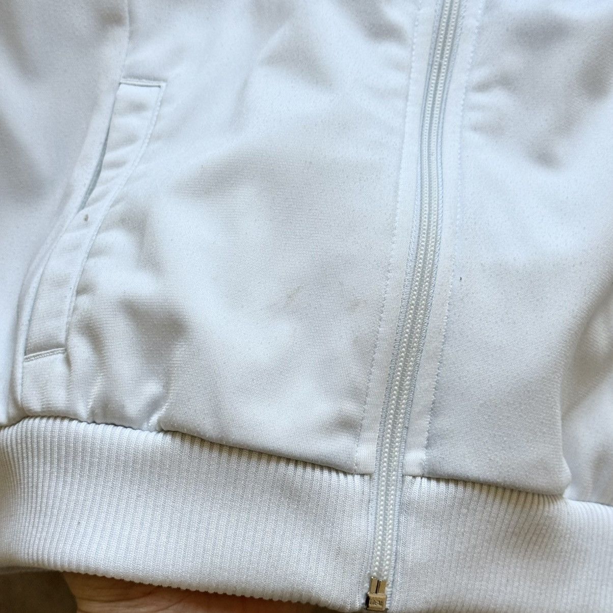 Adidas Vintage Adidas Italy Reprint 1982 Football Track Zip Y2K Size US S / EU 44-46 / 1 - 6 Thumbnail