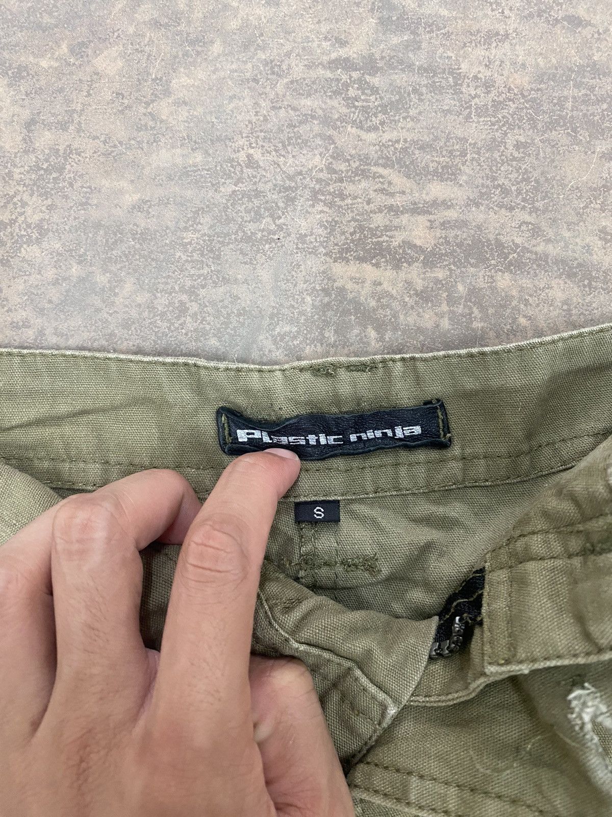 Le Grande Bleu (L.G.B.) VINTAGE PLASTIC NINJA TACTICAL UTILITY SKIRT GOA PUNK Size 32" / US 10 / IT 46 - 7 Thumbnail