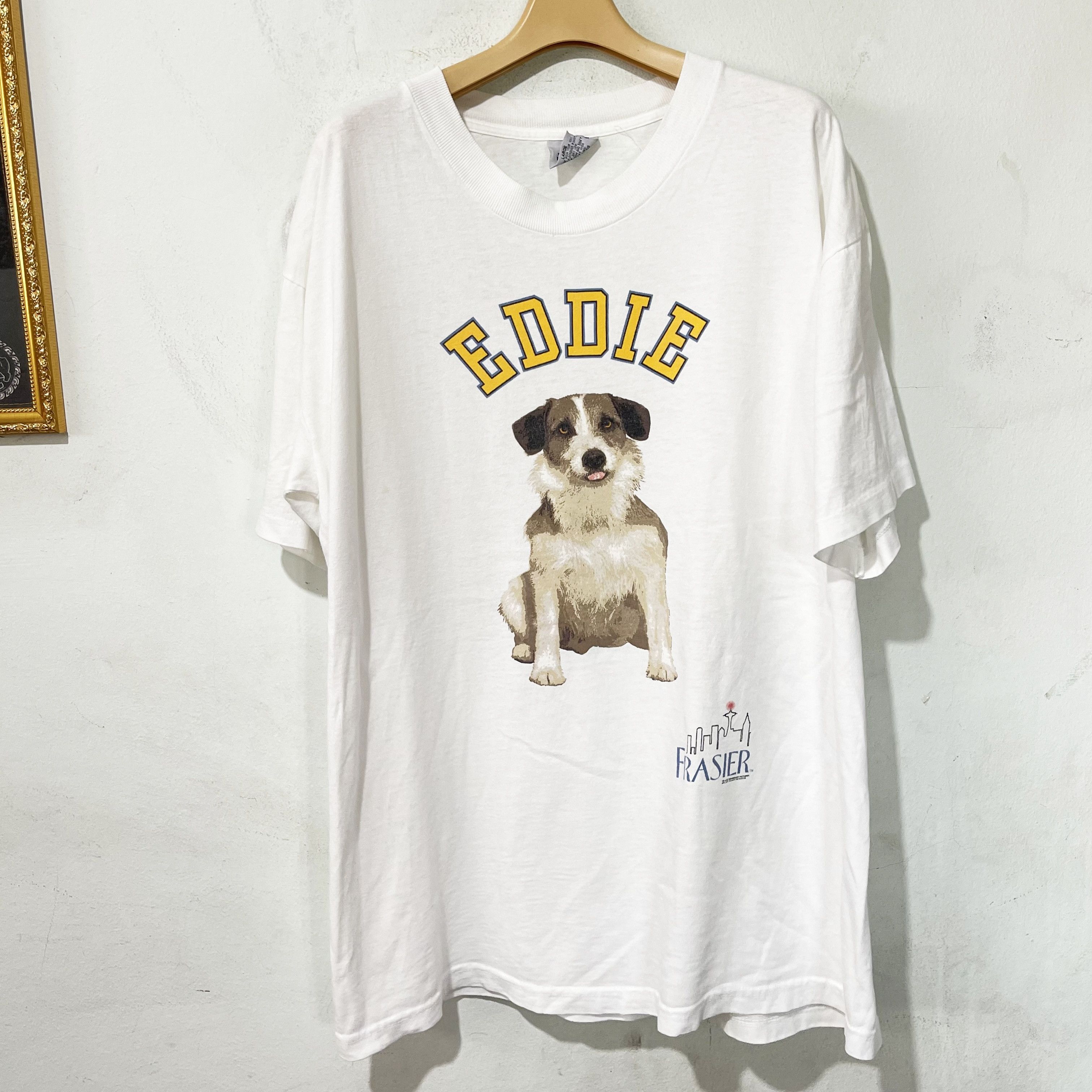 Vintage Vintage 90s Frasier Eddie Dog Stanley Desantis T-Shirt Size US L / EU 52-54 / 3 - 1 Thumbnail