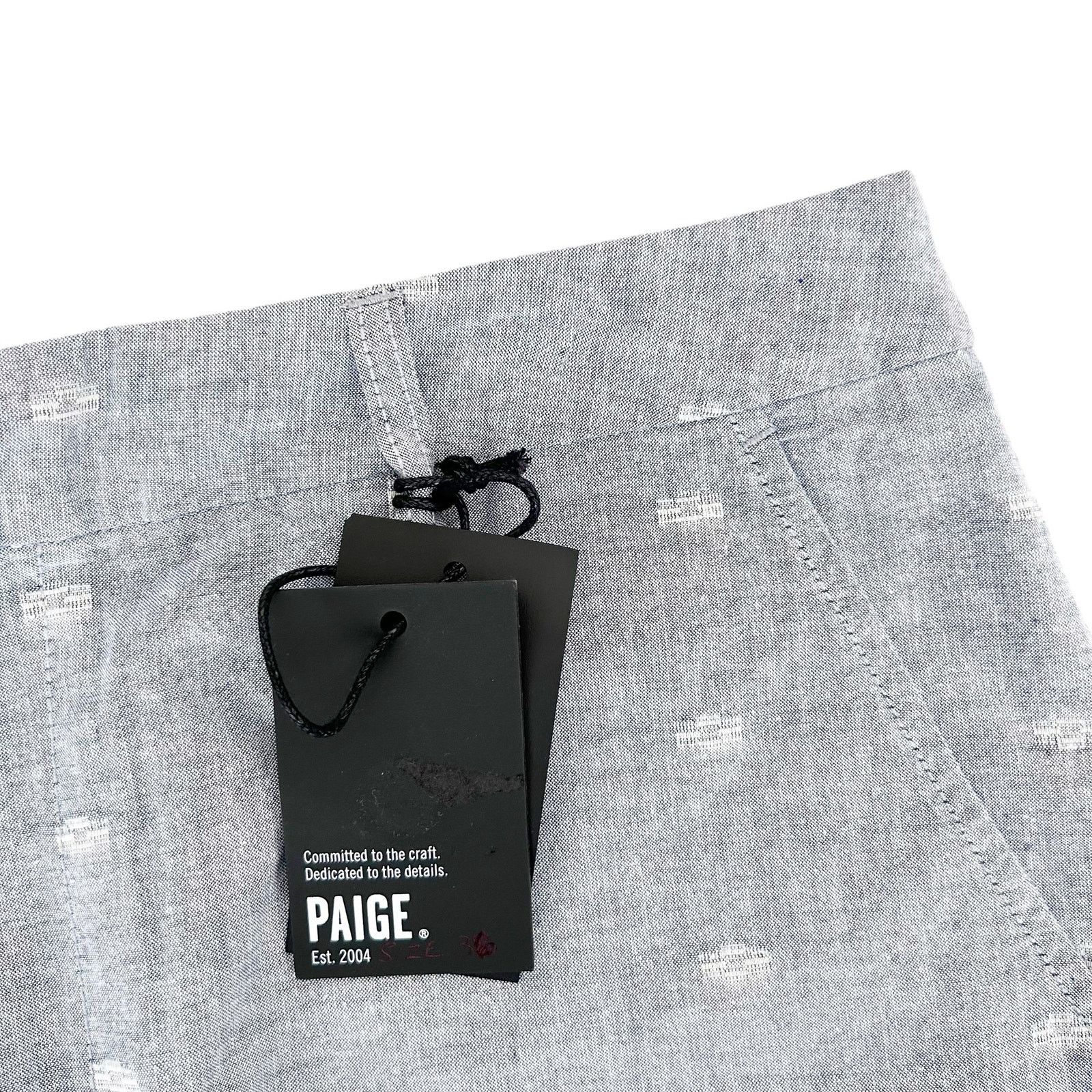 Paige Paige Blue Printed Chambray Flat Front Shorts Sz 36 Size US 36 / EU 52 - 3 Thumbnail