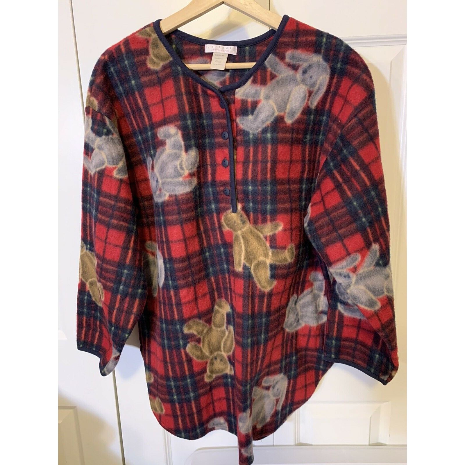 Other Partners Intimate Women's M Sleep Top Red Rabbit Bear Button Size US M / EU 48-50 / 2 - 1 Thumbnail