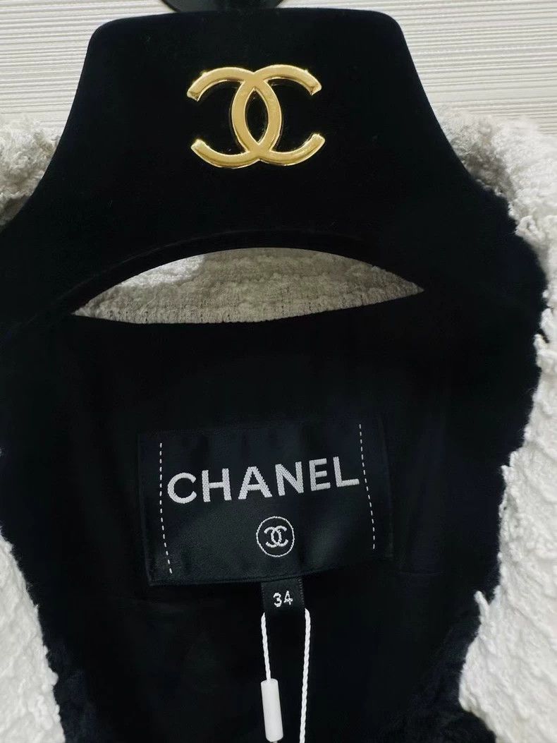 Chanel Chanel 25P black tweed white lapel short jacket Size XXS / US 00 / IT 34 - 5 Thumbnail