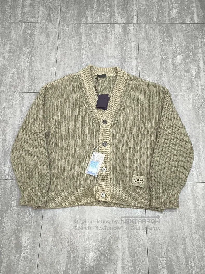 Prada Prada Wool cashmere blend knitted long-sleeved cardigan co Size US M / EU 48-50 / 2 - 1 Thumbnail