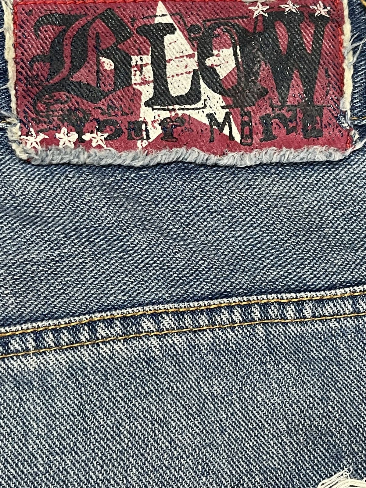 Fubu Vintage Japanese Brand Double Knee Style Faded Style Jeans Size US 32 / EU 48 - 9 Thumbnail