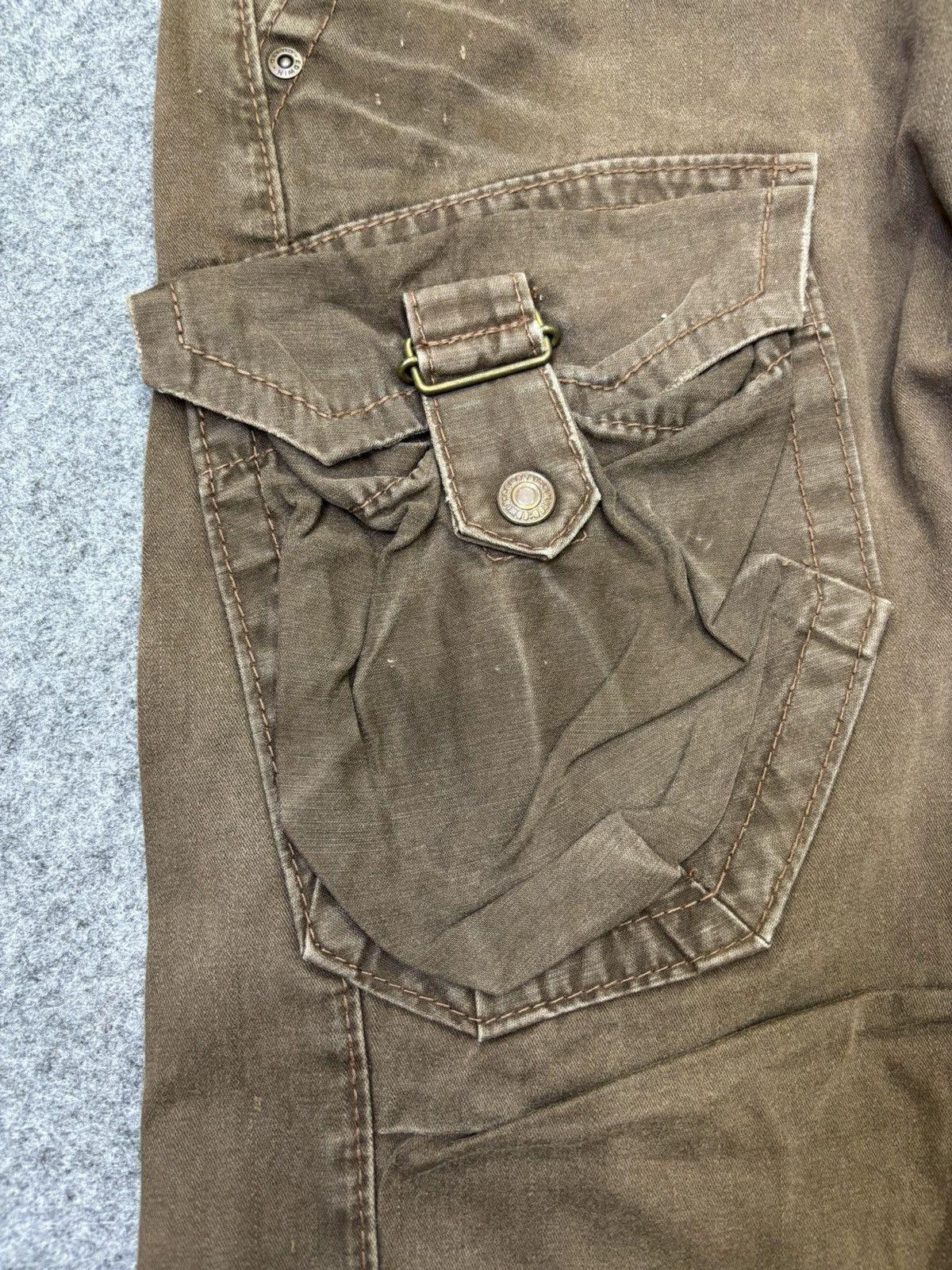 Edwin 💥FLARE💥EDWIN Multipockets Street Cropped Cargo Pant F784 Size US 34 / EU 50 - 5 Thumbnail