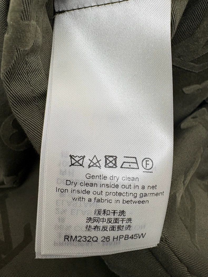 Louis Vuitton Louis Vuitton Long Sleeve Shirt with Logo -2505 Size US XXL / EU 58 / 5 - 7 Thumbnail