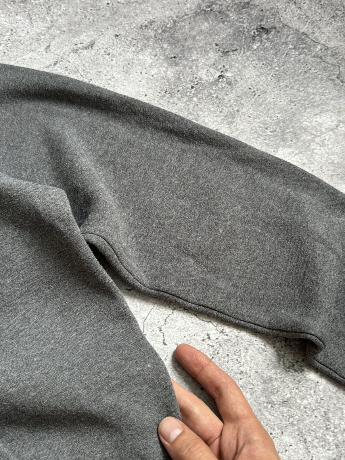Nike × Vintage Vintage Nike Y2K oversized distressed hoodie Size US L / EU 52-54 / 3 - 10 Thumbnail