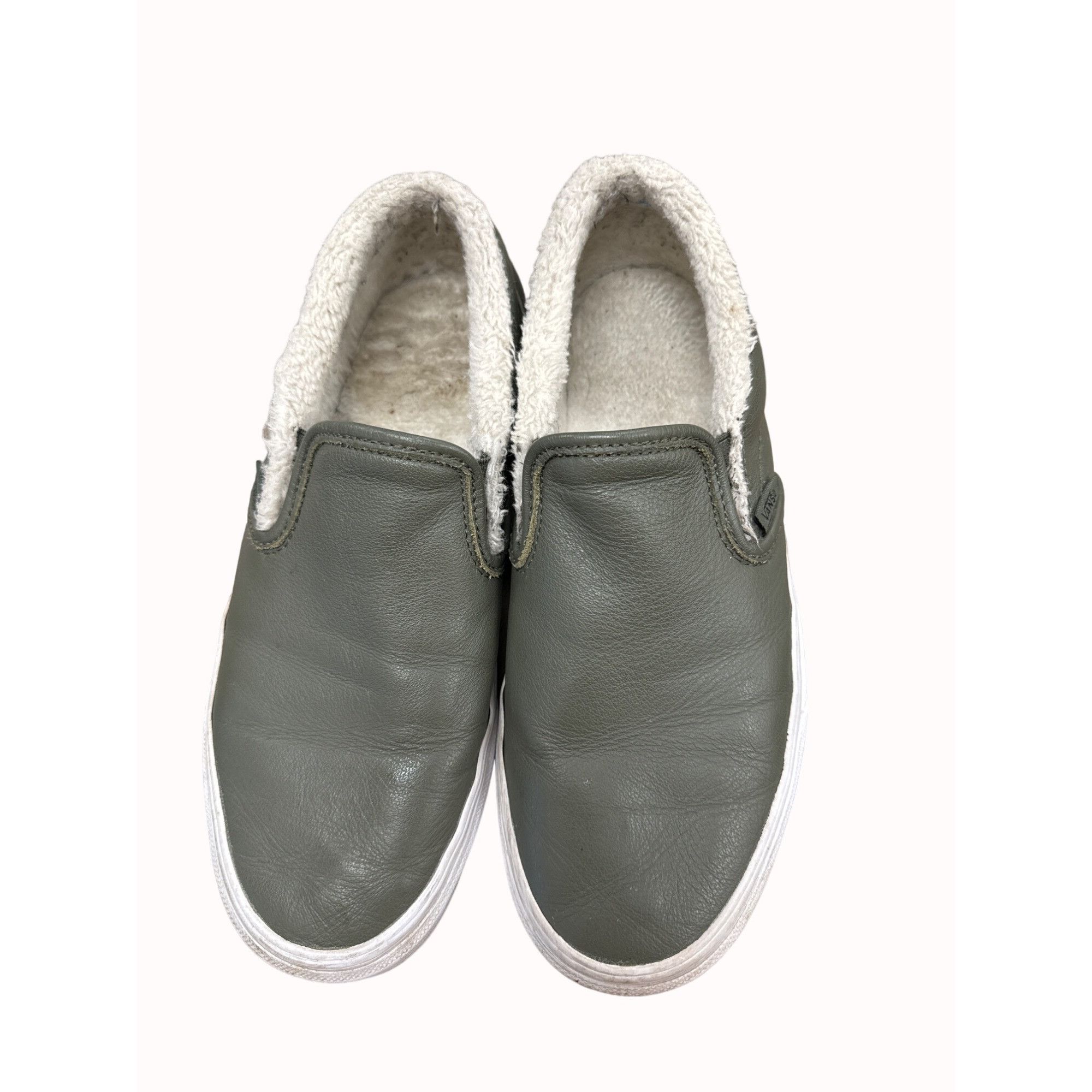 Vans Vans men’s 7.5 or womens 9 green leather fur lined low top s Size US 7.5 / EU 40-41 - 8 Thumbnail