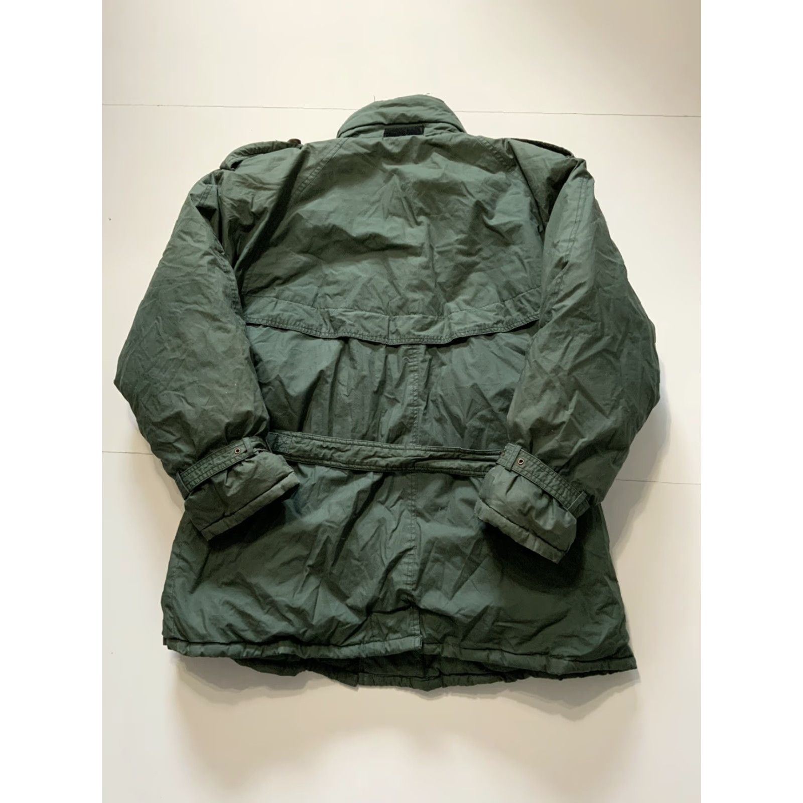 Vintage VINTAGE Holt Renfrew Green Goose Down Filled Puffer Belted Trench Coat Jacket XL Green Down Puffer Jacket Mens Womens Boys Girls Size US XL / EU 56 / 4 - 2 Thumbnail