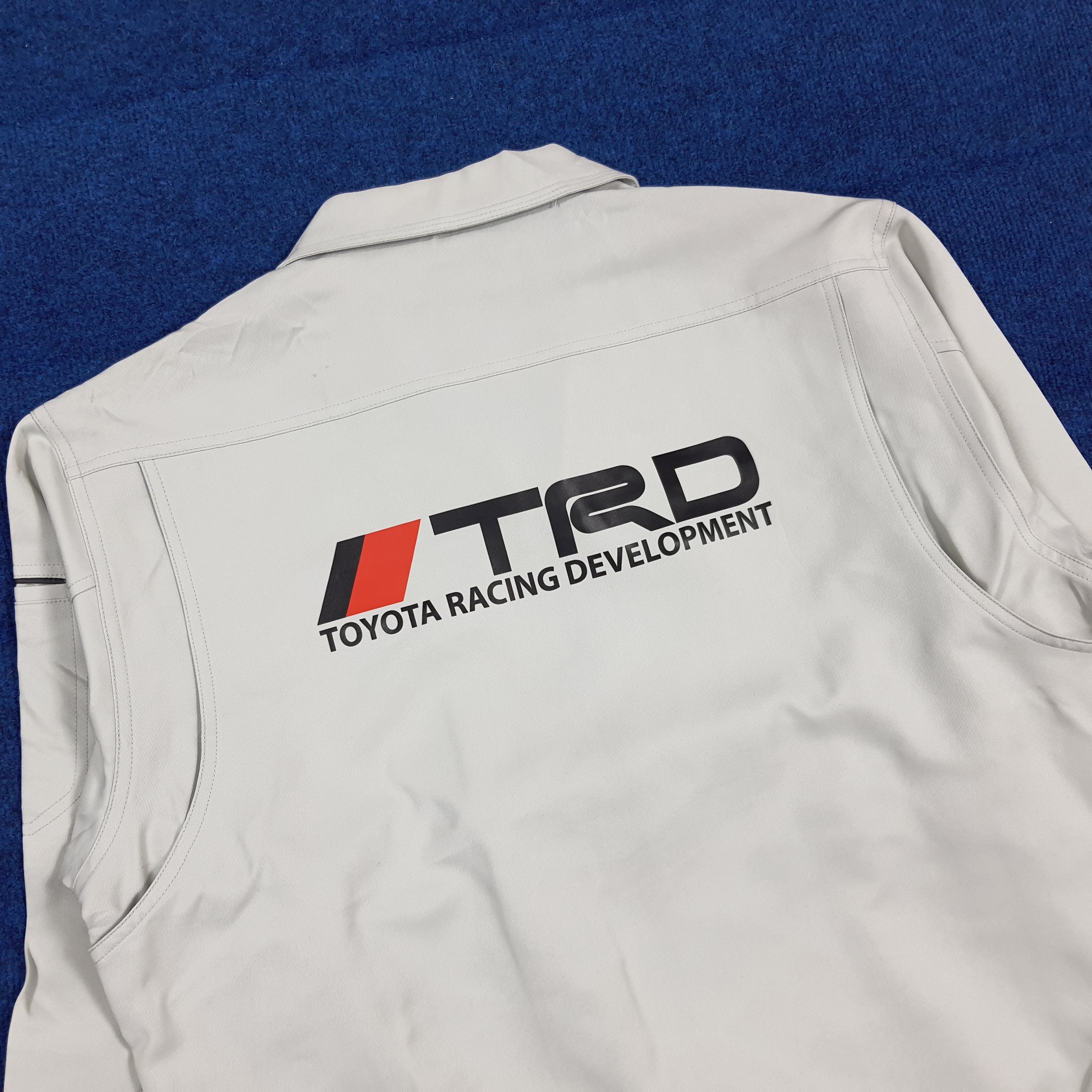 Japanese Brand Vintage TRD Toyota Motor Sports Custom Logo Jacket C304N13 Size US L / EU 52-54 / 3 - 2 Thumbnail