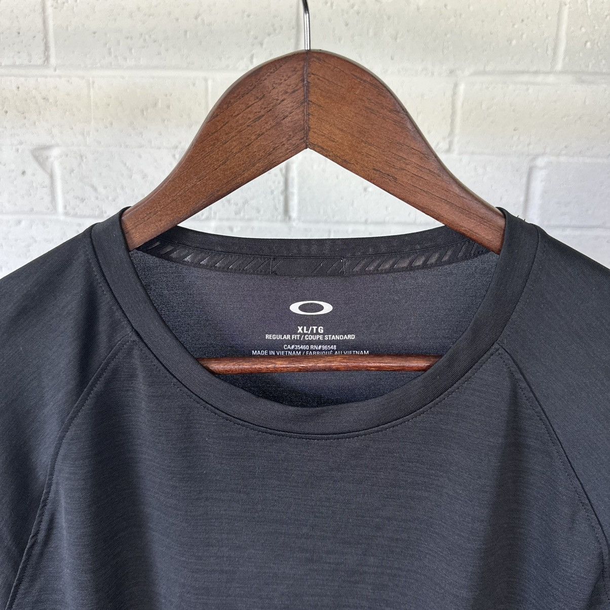 Oakley Oakley Tech Knit Long Sleeve T-Shirt Size US XL / EU 56 / 4 - 4 Thumbnail